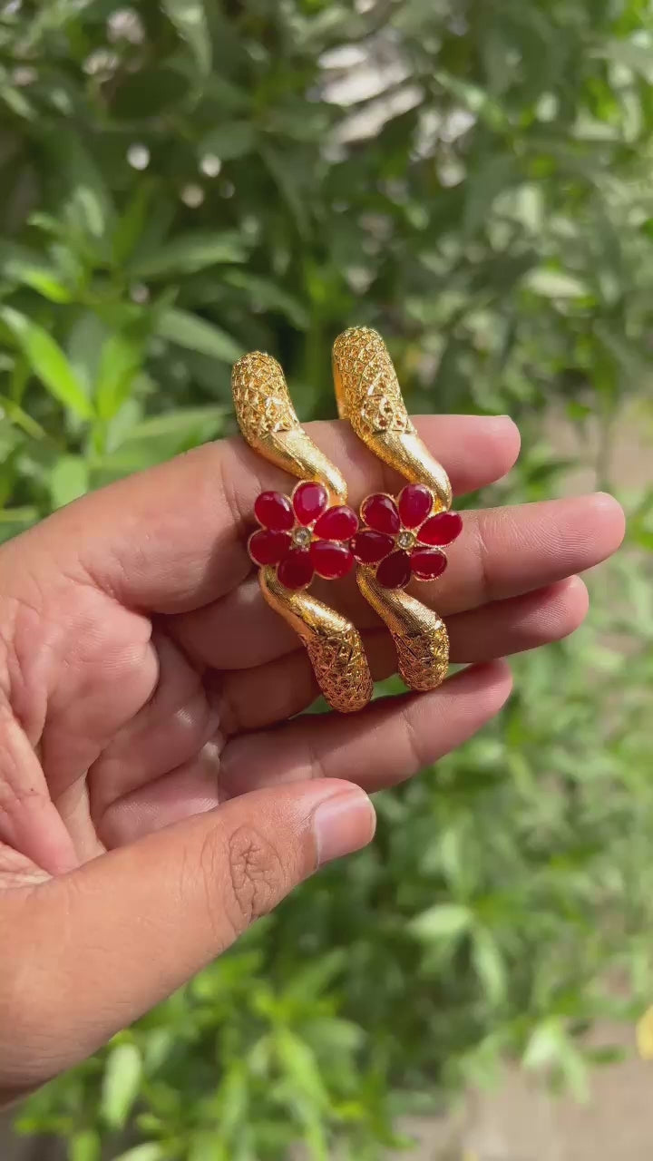 Elegant Floral Gold Bracelet with Red Enamel Accents